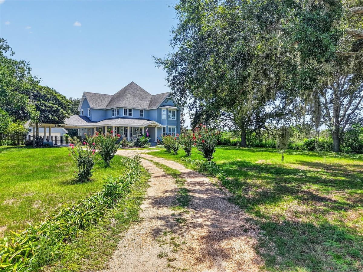 17730 COUNTY ROAD 448 — photo 5 of 65