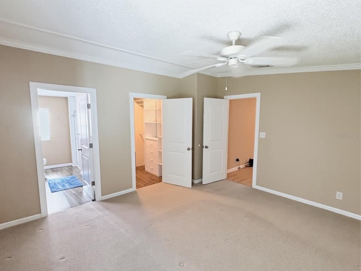 601 ROBIN LANE — photo 21 of 29