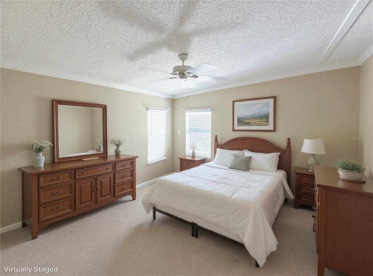 601 ROBIN LANE — photo 17 of 29