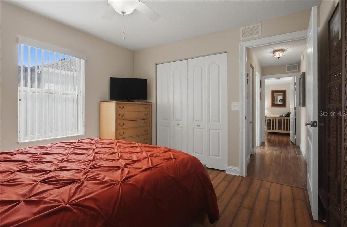13 BAYSIDE DRIVE — photo 32 of 48