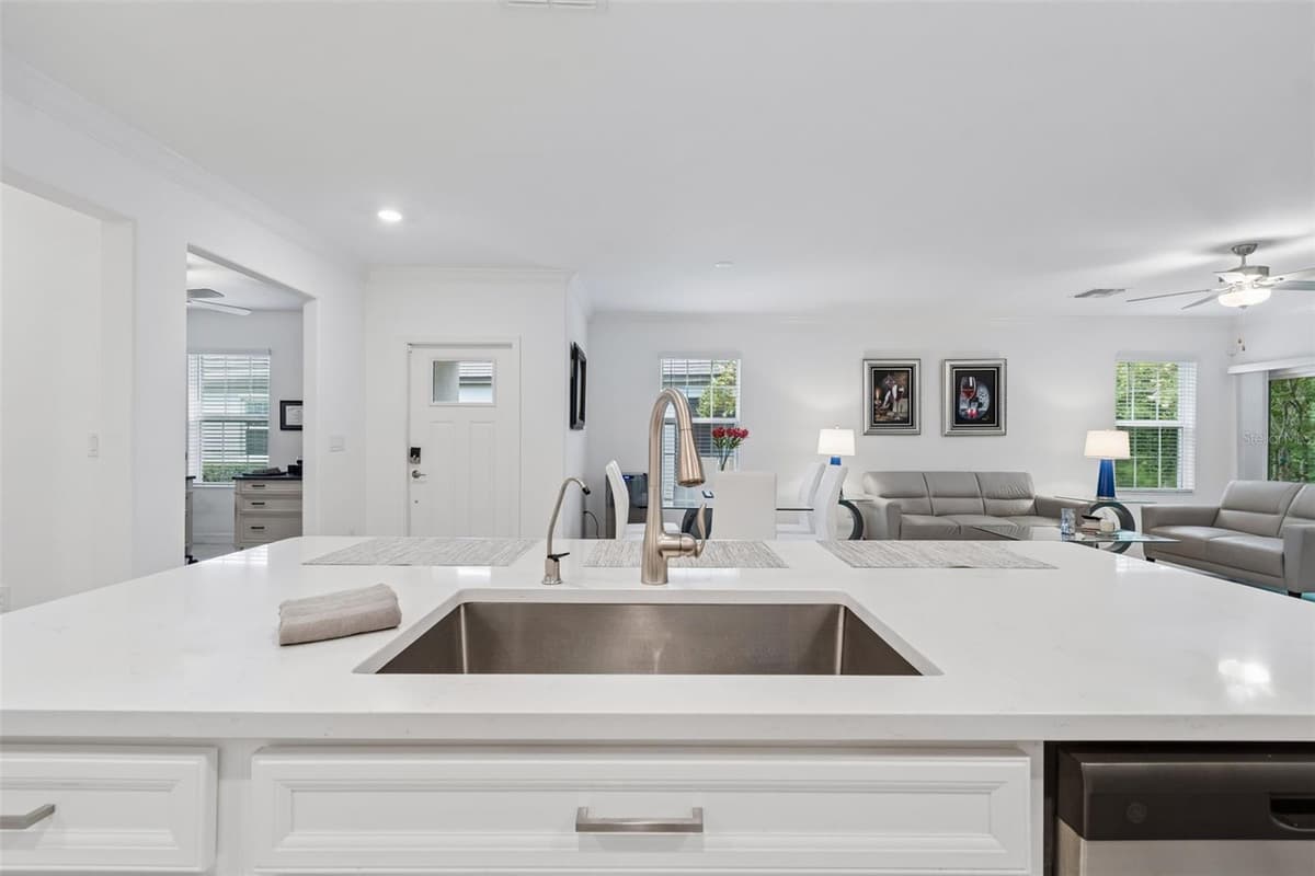16842 FORGE SURF STREET — photo 6 of 55