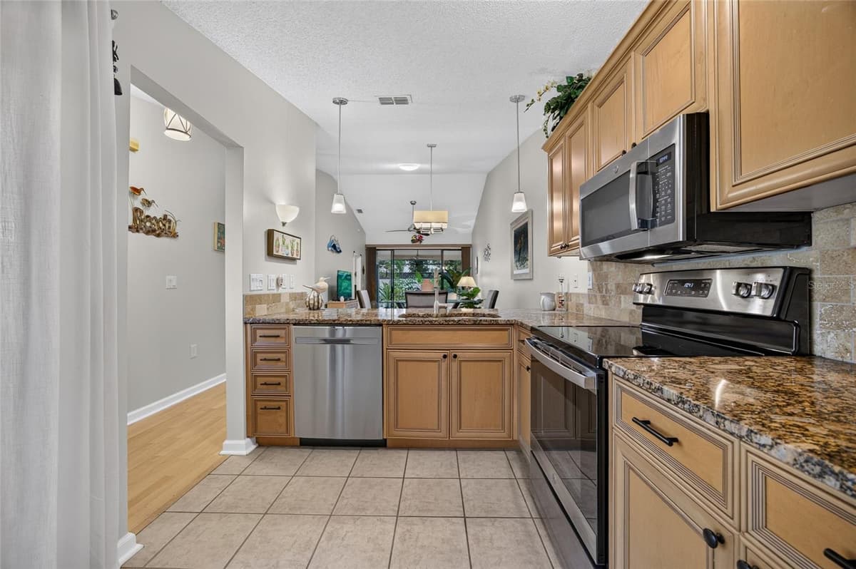 4307 PARK LAKE TERRACE — photo 13 of 46