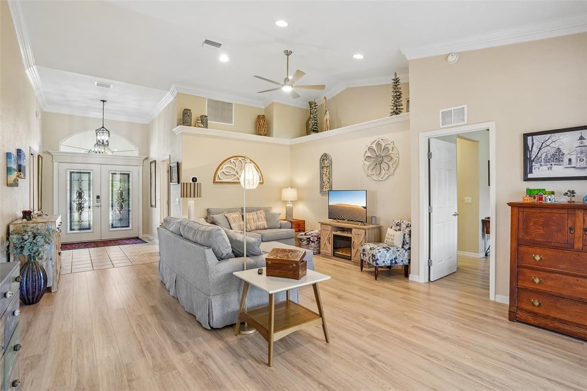 5105 HARBOUR DRIVE — photo 7 of 57