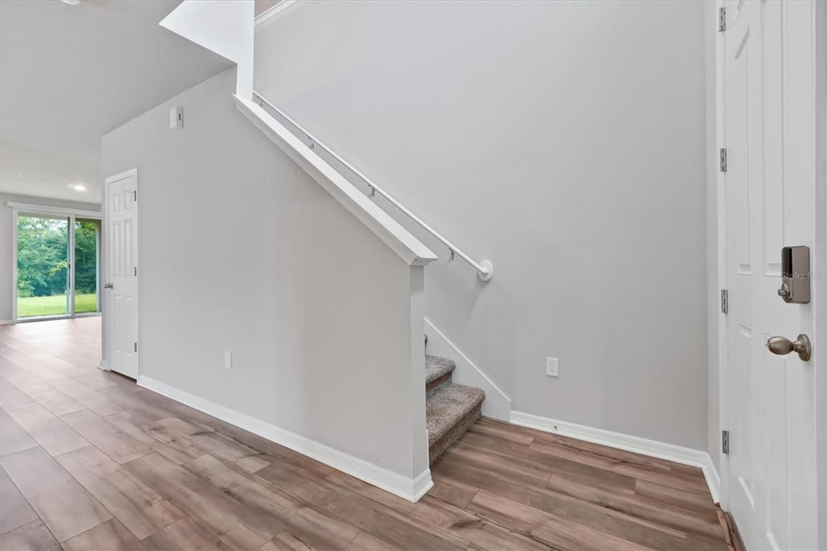 17389 BACK BAY COURT — photo 4 of 41
