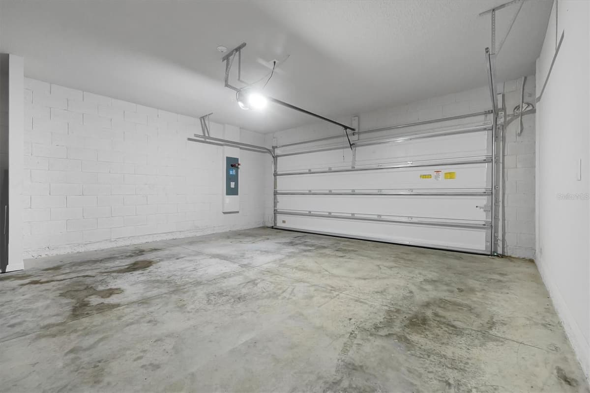 17389 BACK BAY COURT — photo 35 of 41