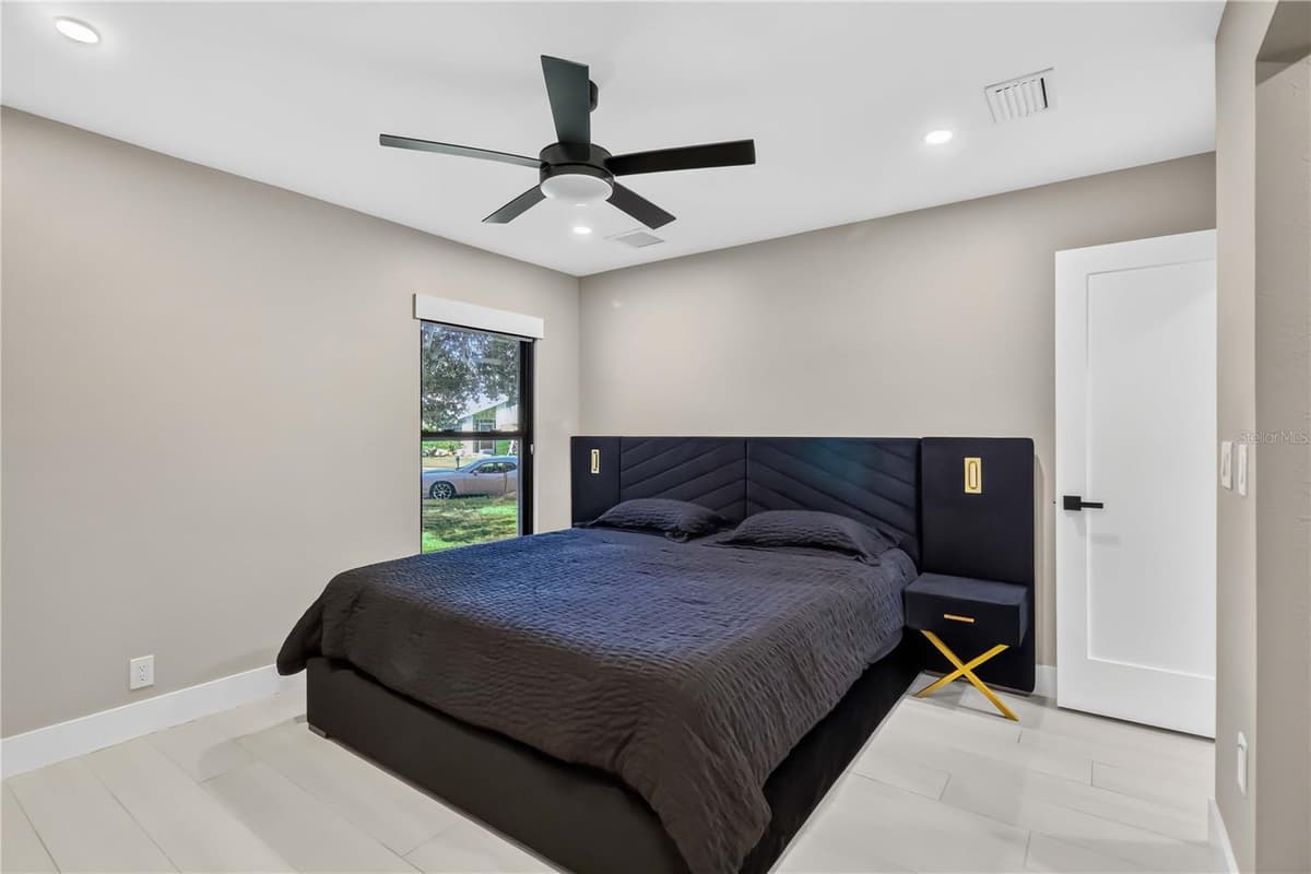 4134 EASTWOOD DRIVE — photo 19 of 31
