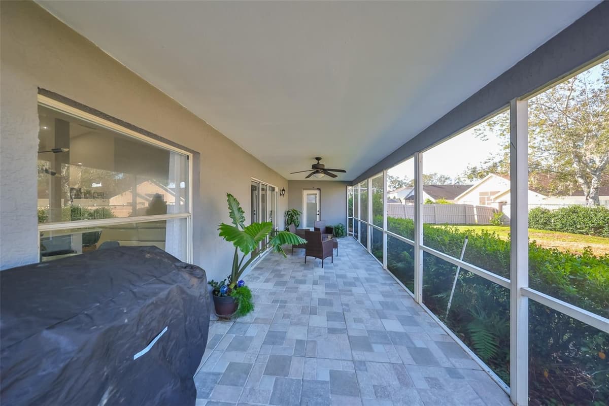 9309 HAMPSHIRE PARK DRIVE — photo 35 of 45