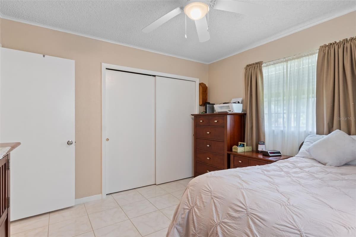 3367 APOPKA AVENUE — photo 31 of 54