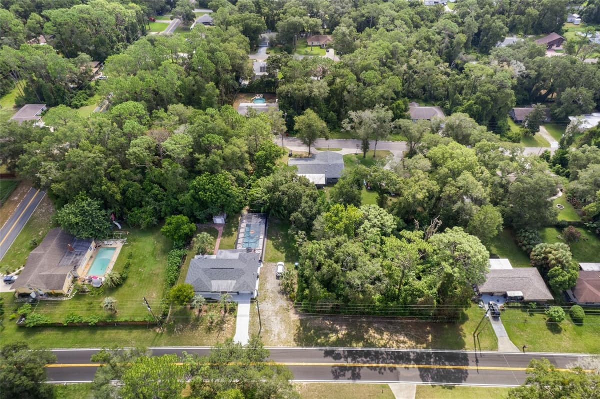 3367 APOPKA AVENUE — photo 6 of 54