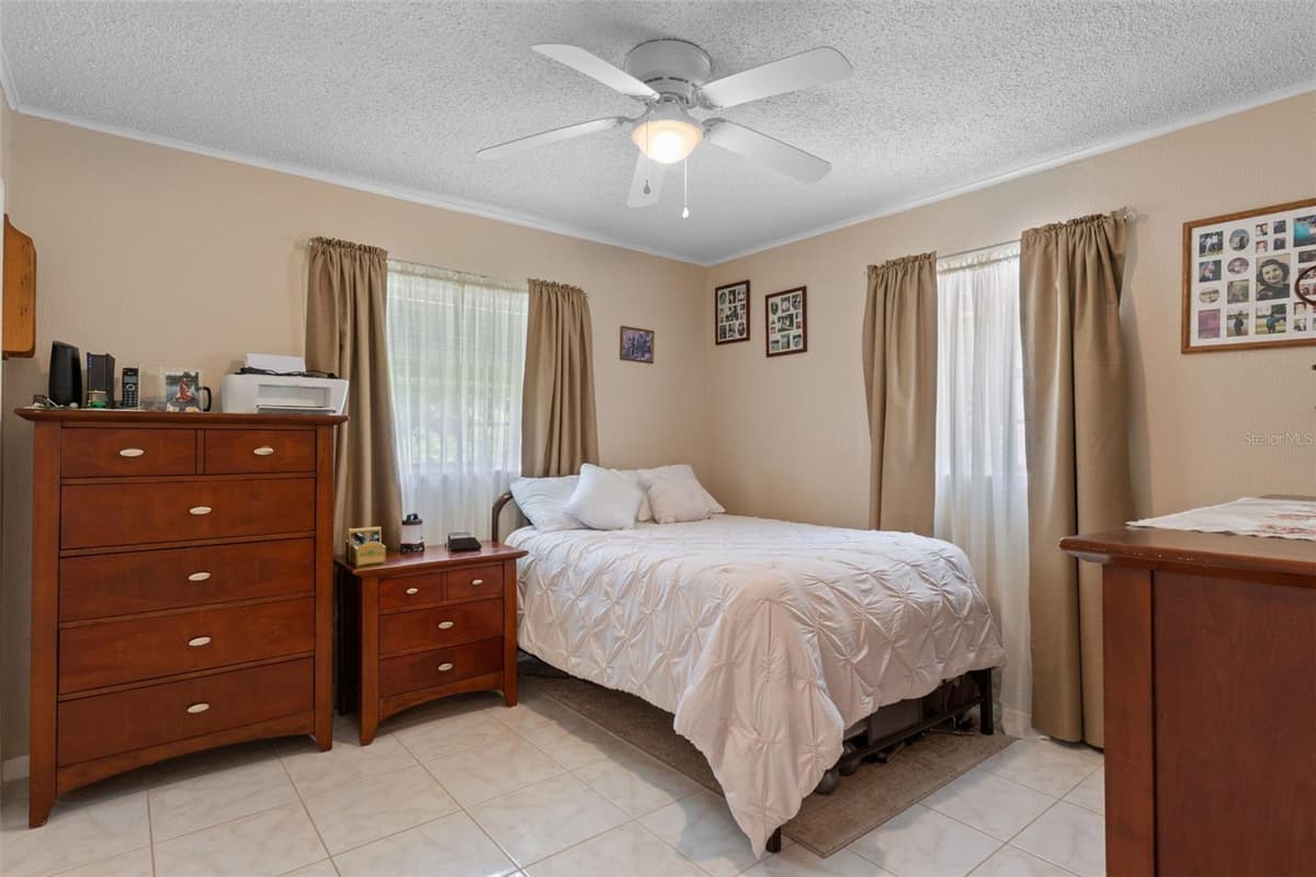 3367 APOPKA AVENUE — photo 30 of 54
