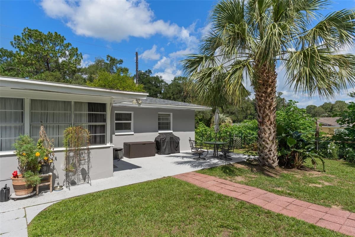 3367 APOPKA AVENUE — photo 44 of 54