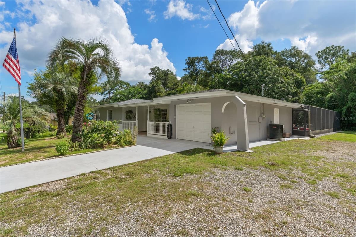 3367 APOPKA AVENUE — photo 5 of 54