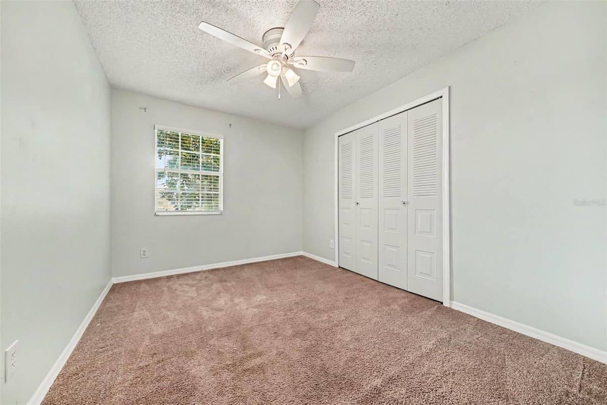 945 BAKEWELL COURT — photo 11 of 20