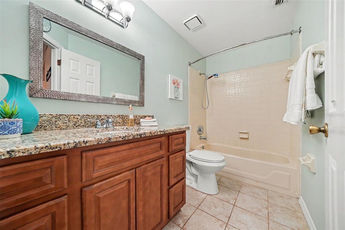 945 BAKEWELL COURT — photo 10 of 20