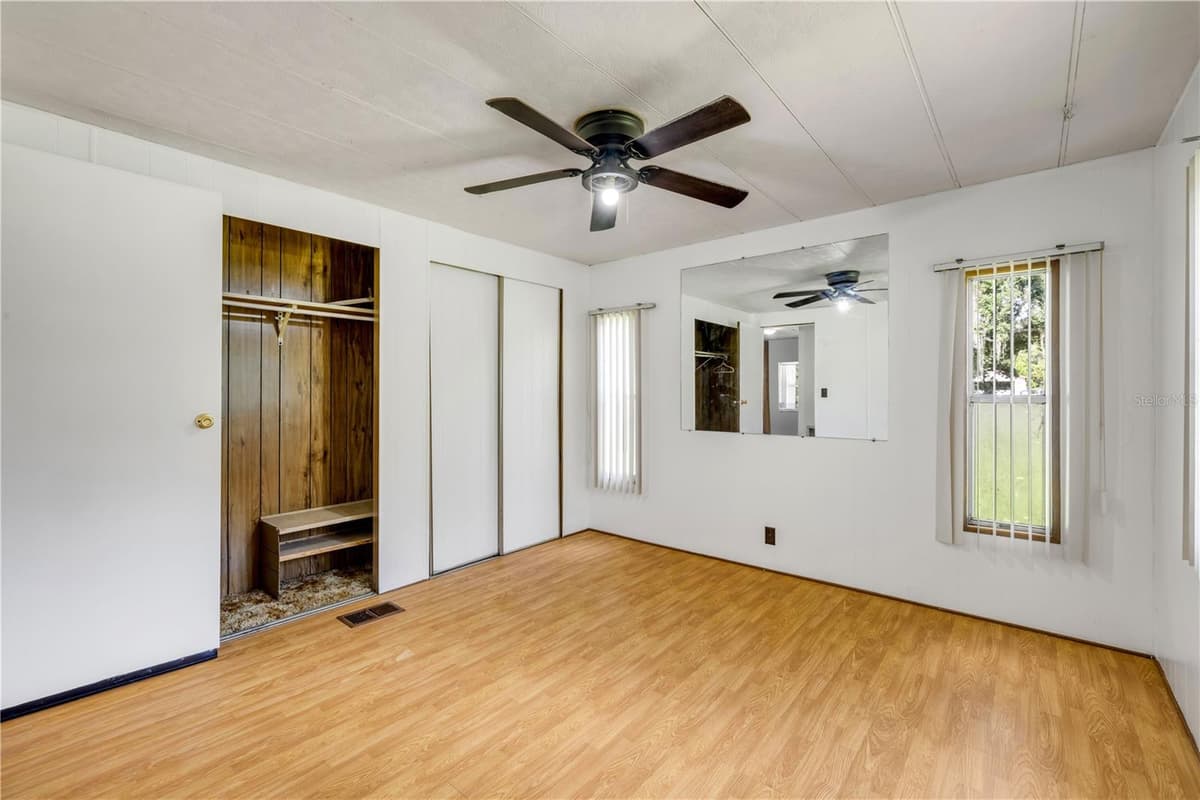 41348 DEER STREET — photo 16 of 30