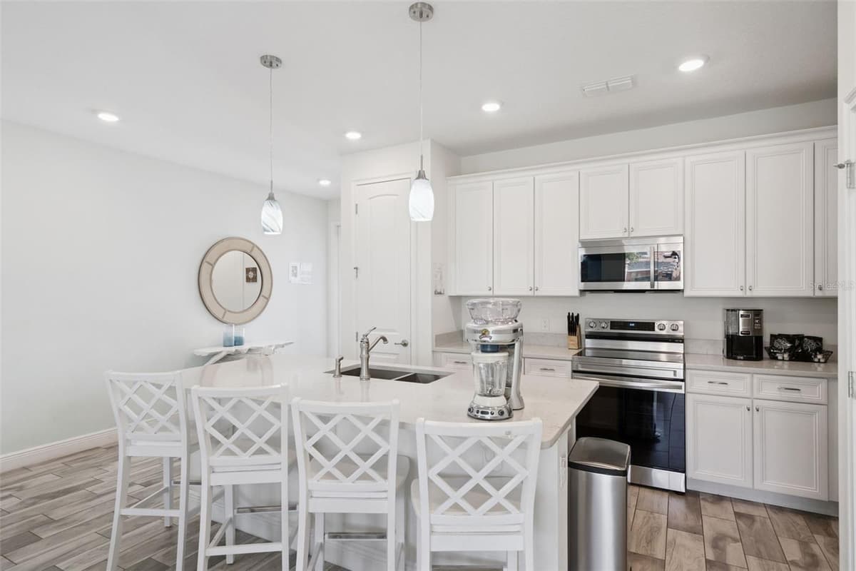 8201 SURF STREET — photo 15 of 70
