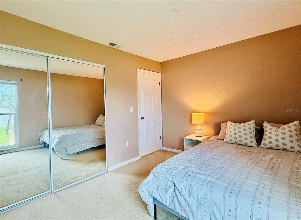 724 HAVEN PLACE — photo 17 of 27