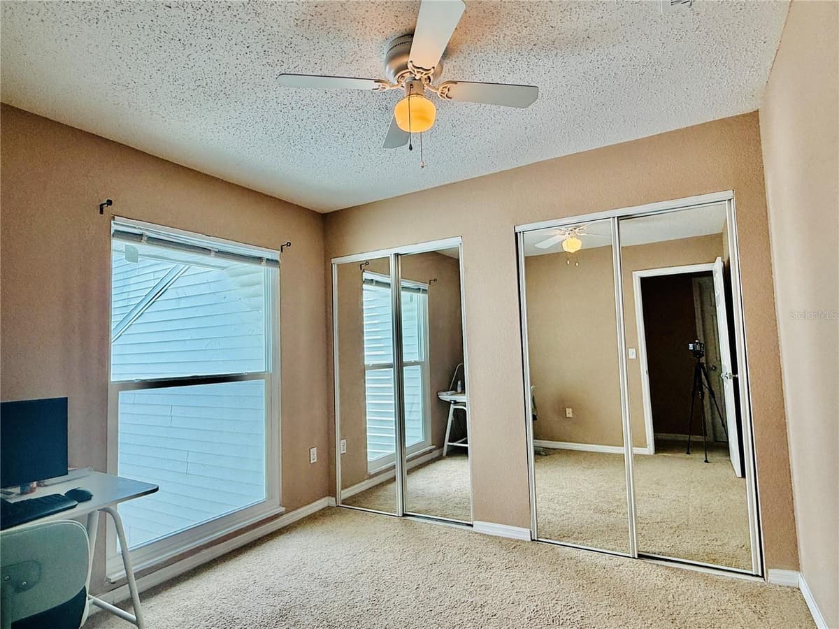 724 HAVEN PLACE — photo 15 of 27