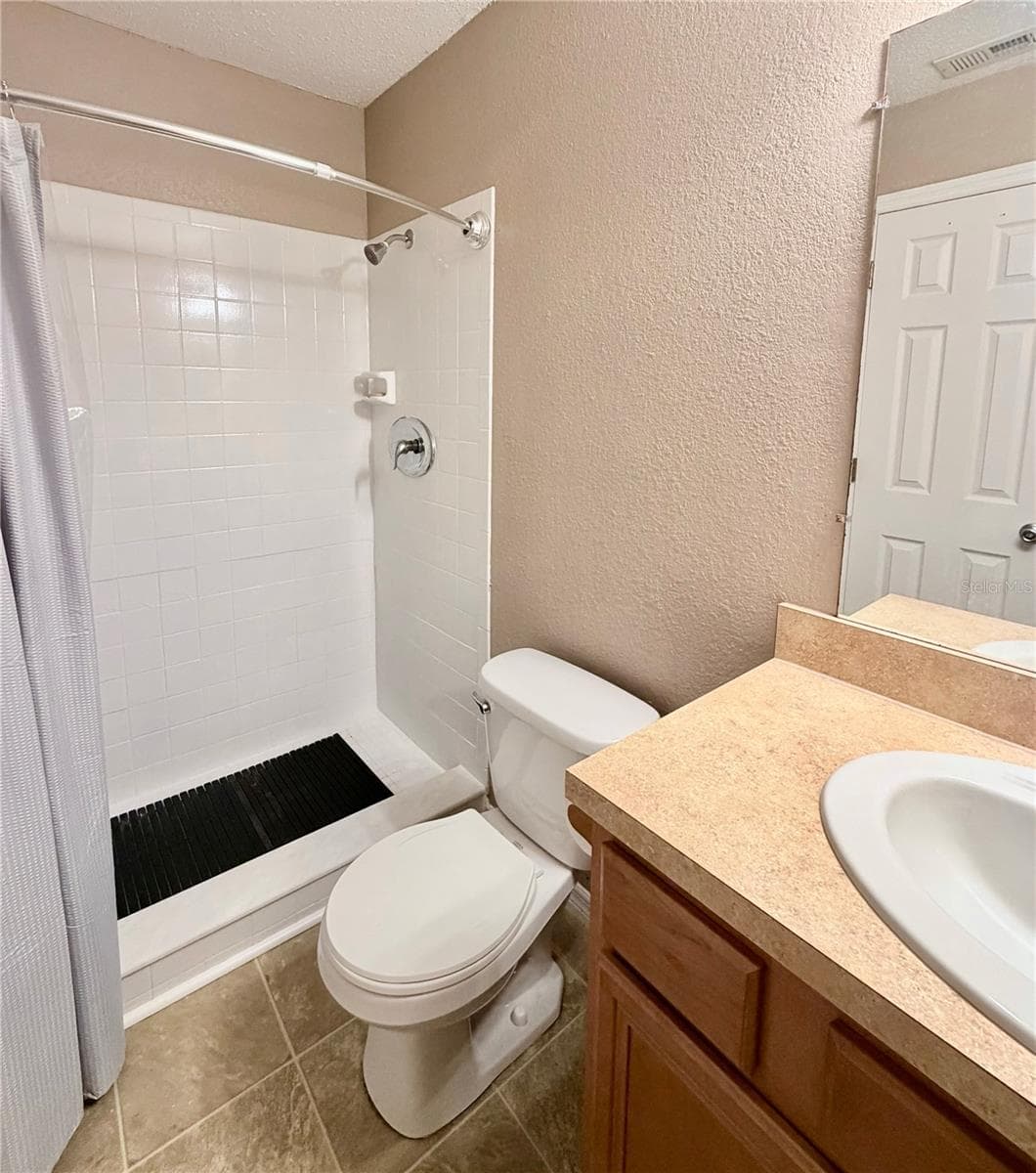 724 HAVEN PLACE — photo 11 of 27