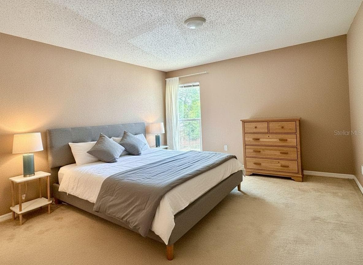 724 HAVEN PLACE — photo 8 of 27