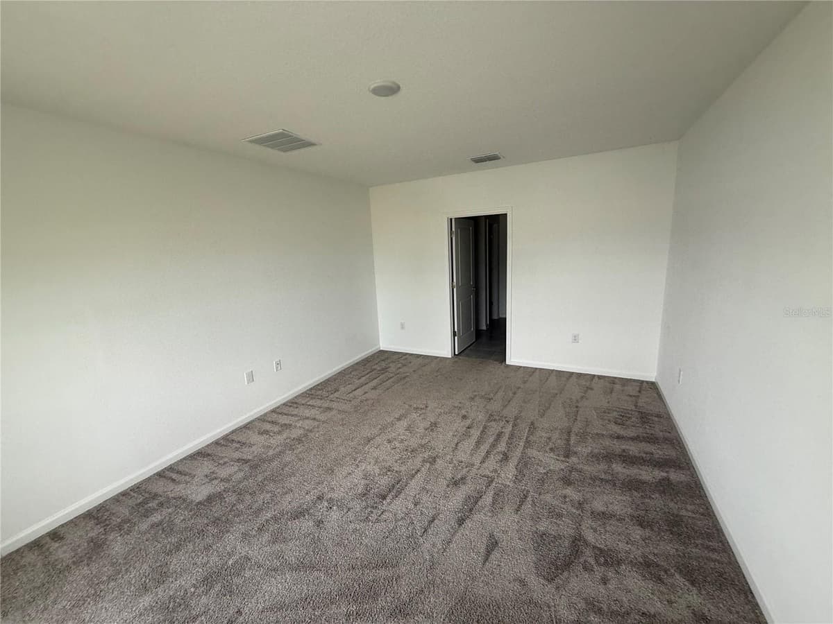 752 TROTTERS DRIVE — photo 14 of 20