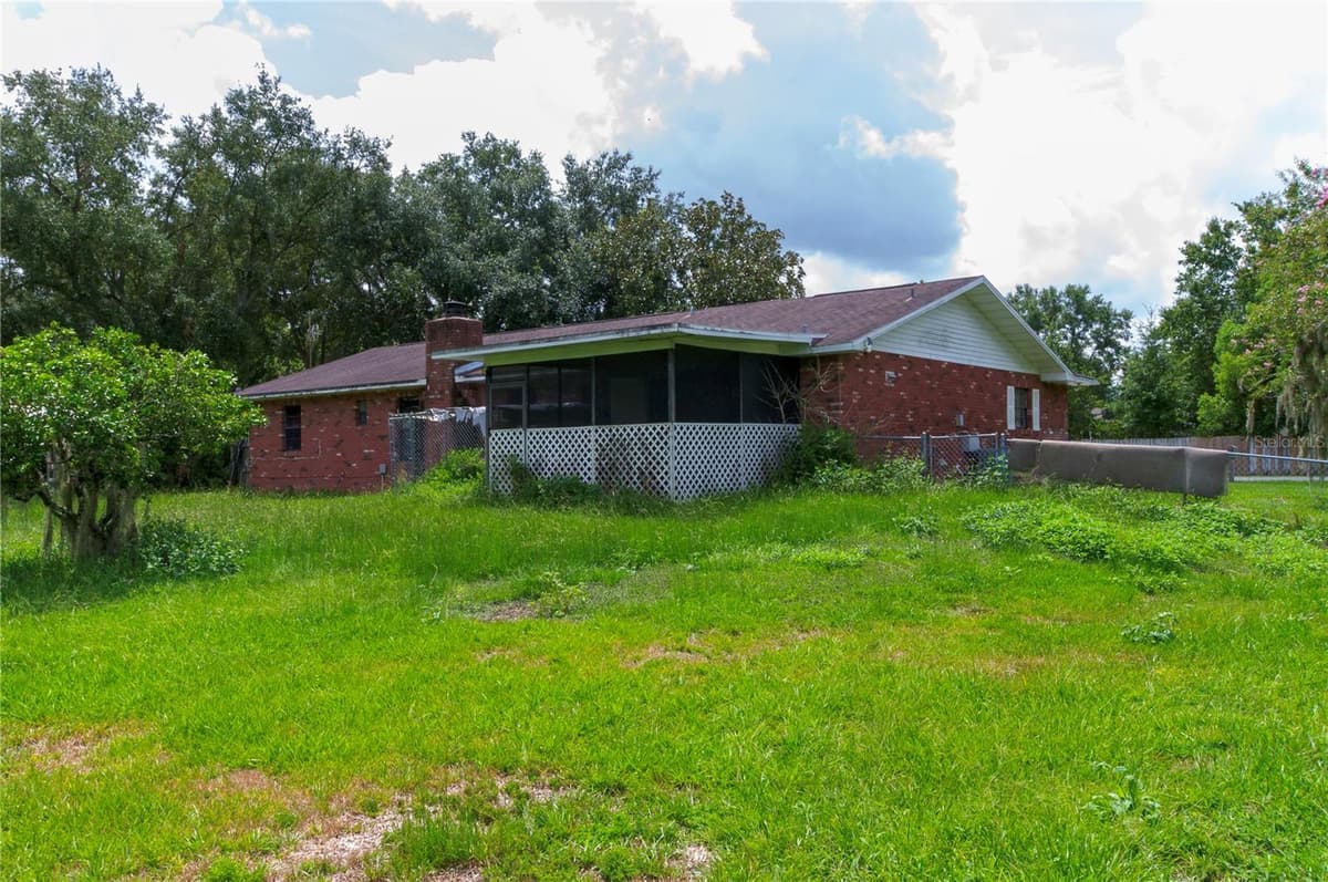 1723 BRANGUS DRIVE — photo 9 of 10