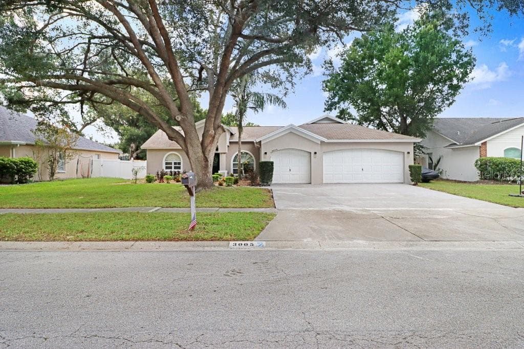 3005 FOLKLORE DRIVE — photo 10 of 51