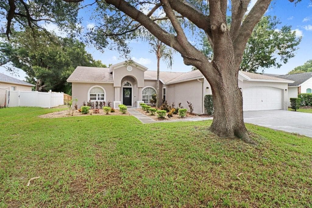 3005 FOLKLORE DRIVE — photo 13 of 51