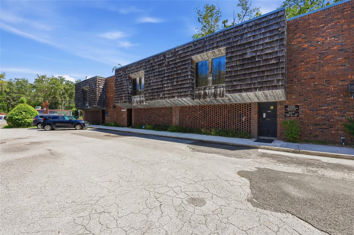 711 23RD AVENUE — photo 3 of 21