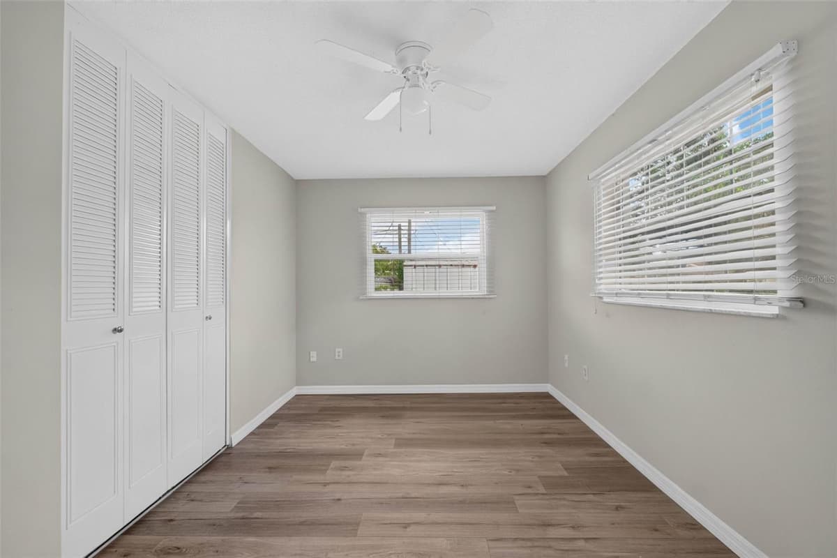 847 JORDAN AVENUE — photo 32 of 52