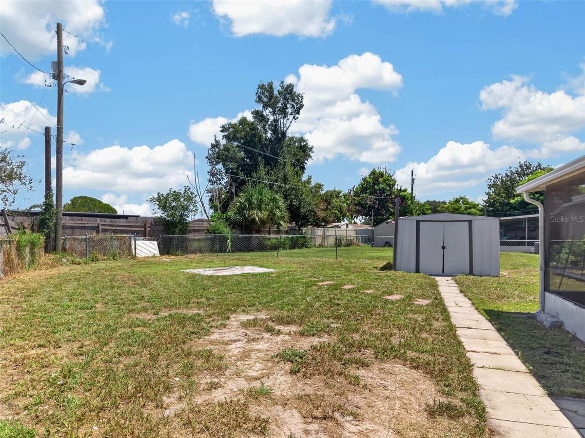 847 JORDAN AVENUE — photo 46 of 52