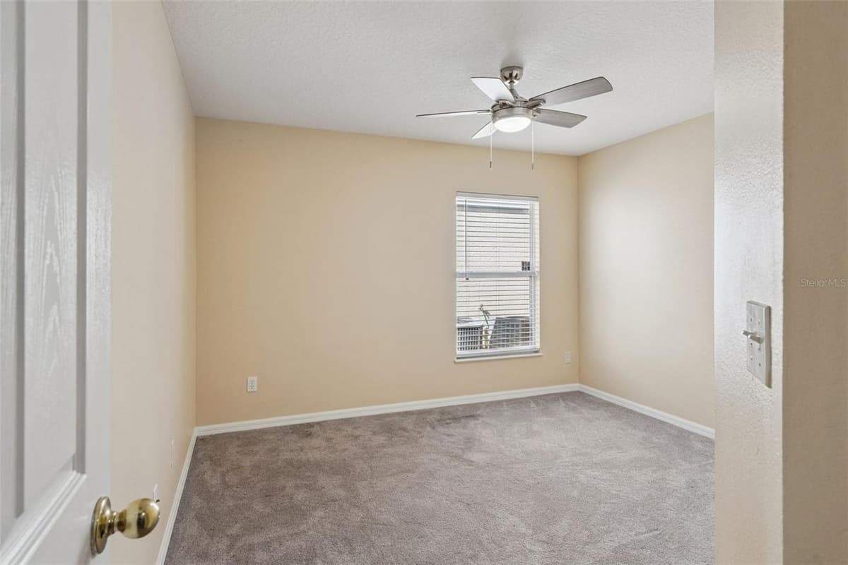 324 RED KITE DRIVE — photo 24 of 52