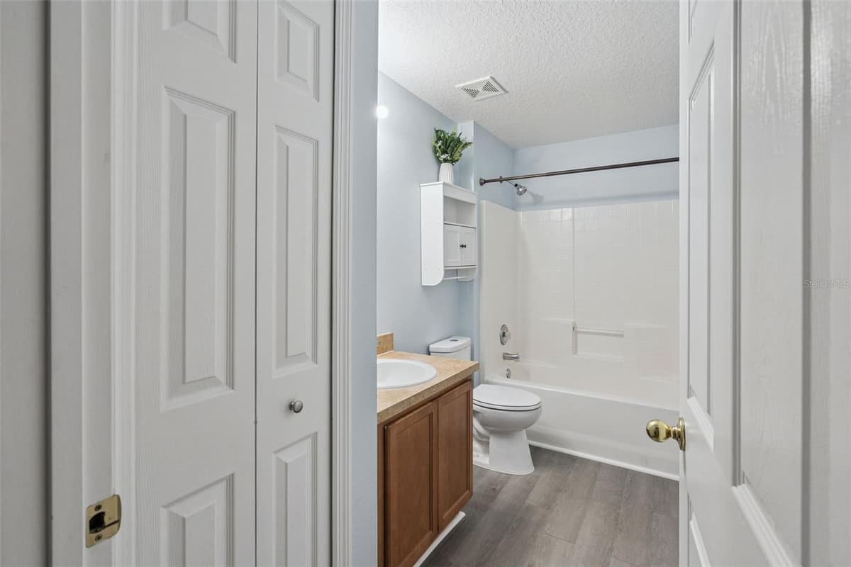 324 RED KITE DRIVE — photo 29 of 52