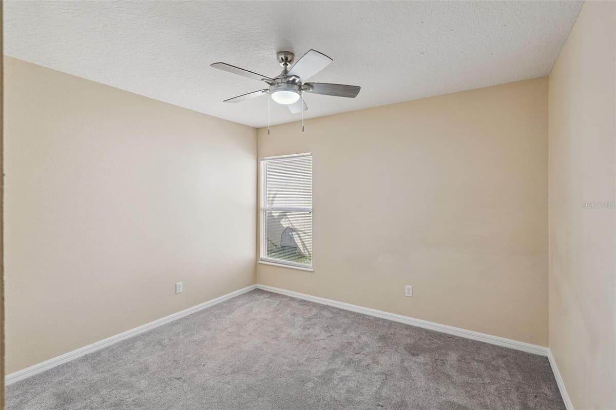 324 RED KITE DRIVE — photo 25 of 52