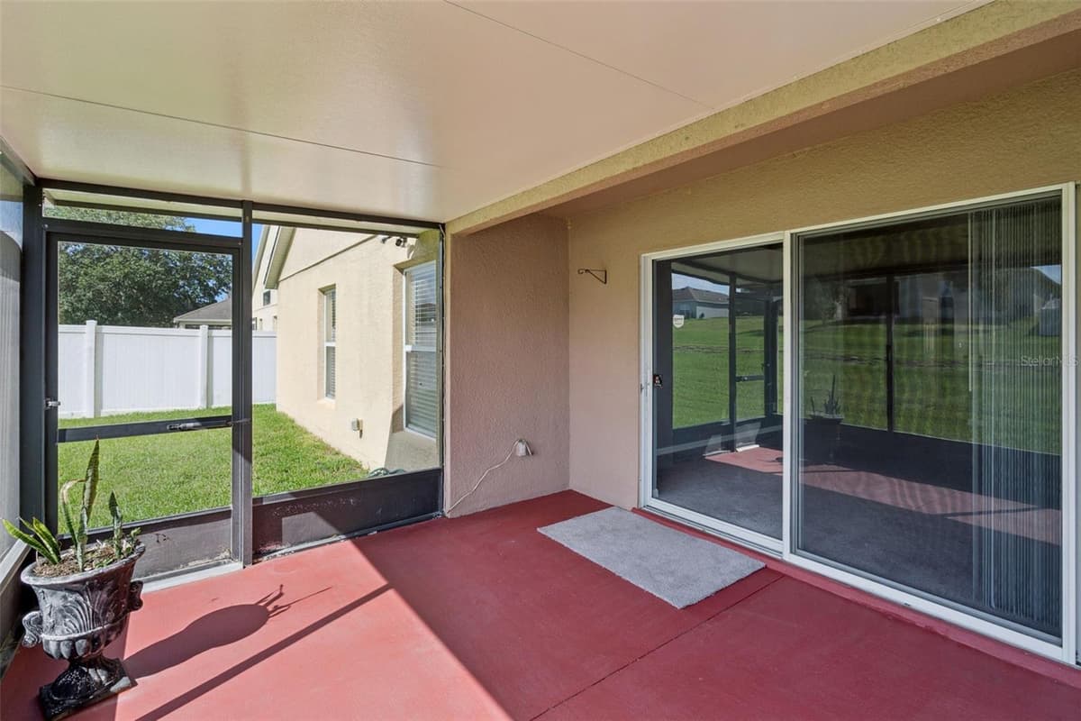 324 RED KITE DRIVE — photo 37 of 52