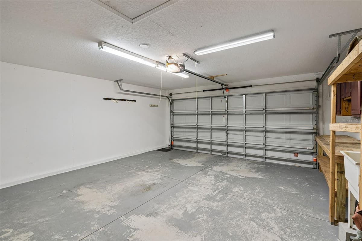 324 RED KITE DRIVE — photo 36 of 52