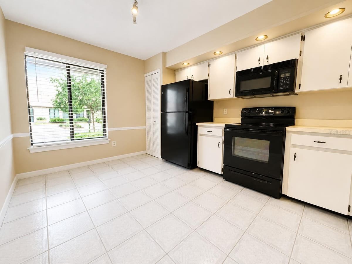 2477 TAHOE CIRCLE — photo 8 of 24