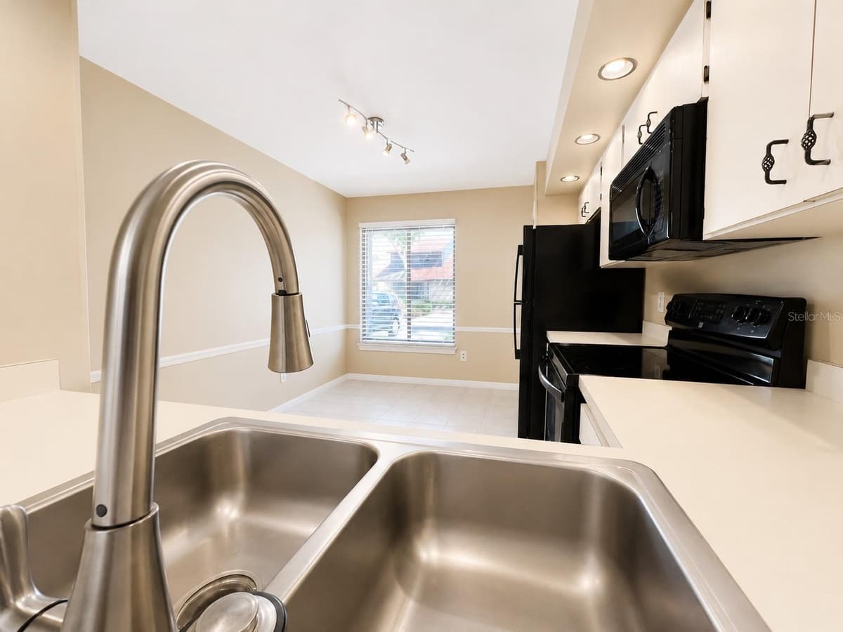 2477 TAHOE CIRCLE — photo 10 of 24
