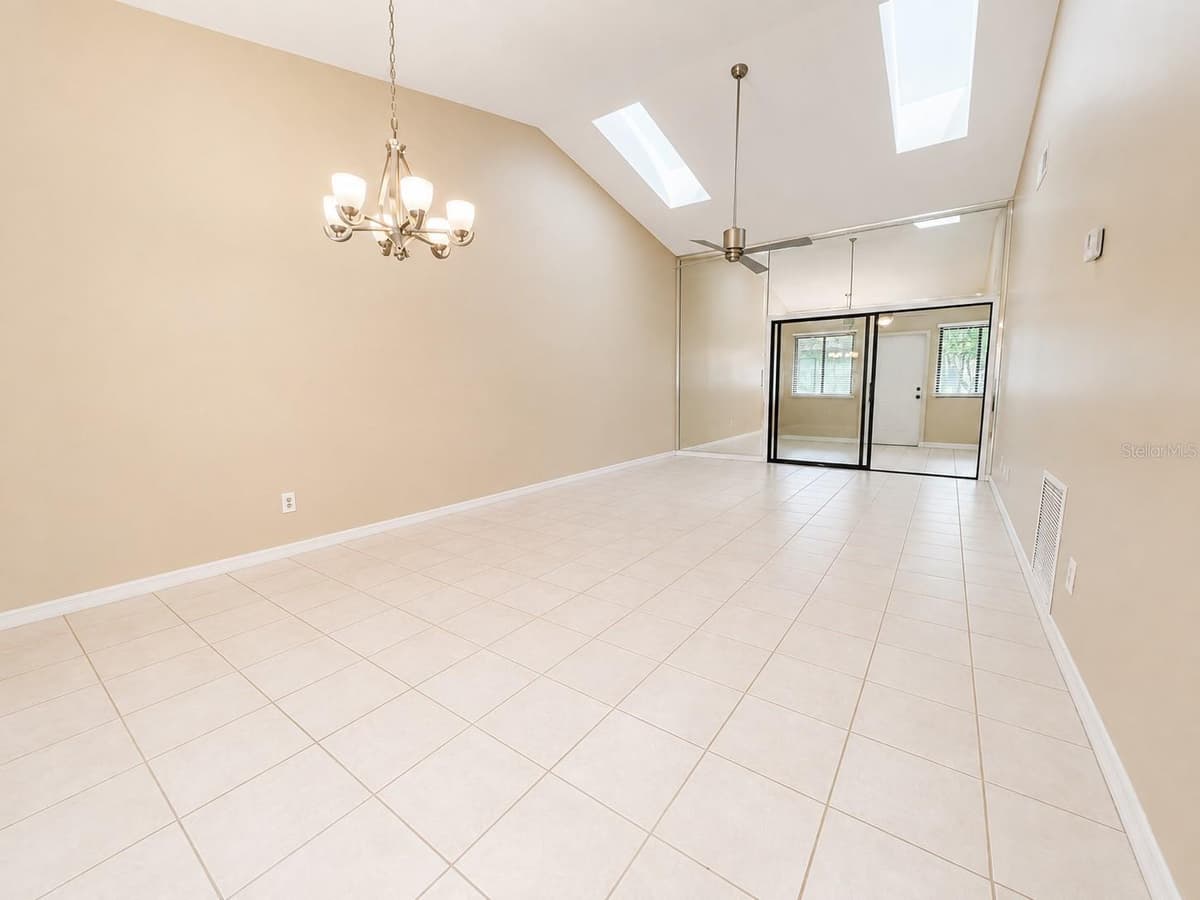 2477 TAHOE CIRCLE — photo 3 of 24