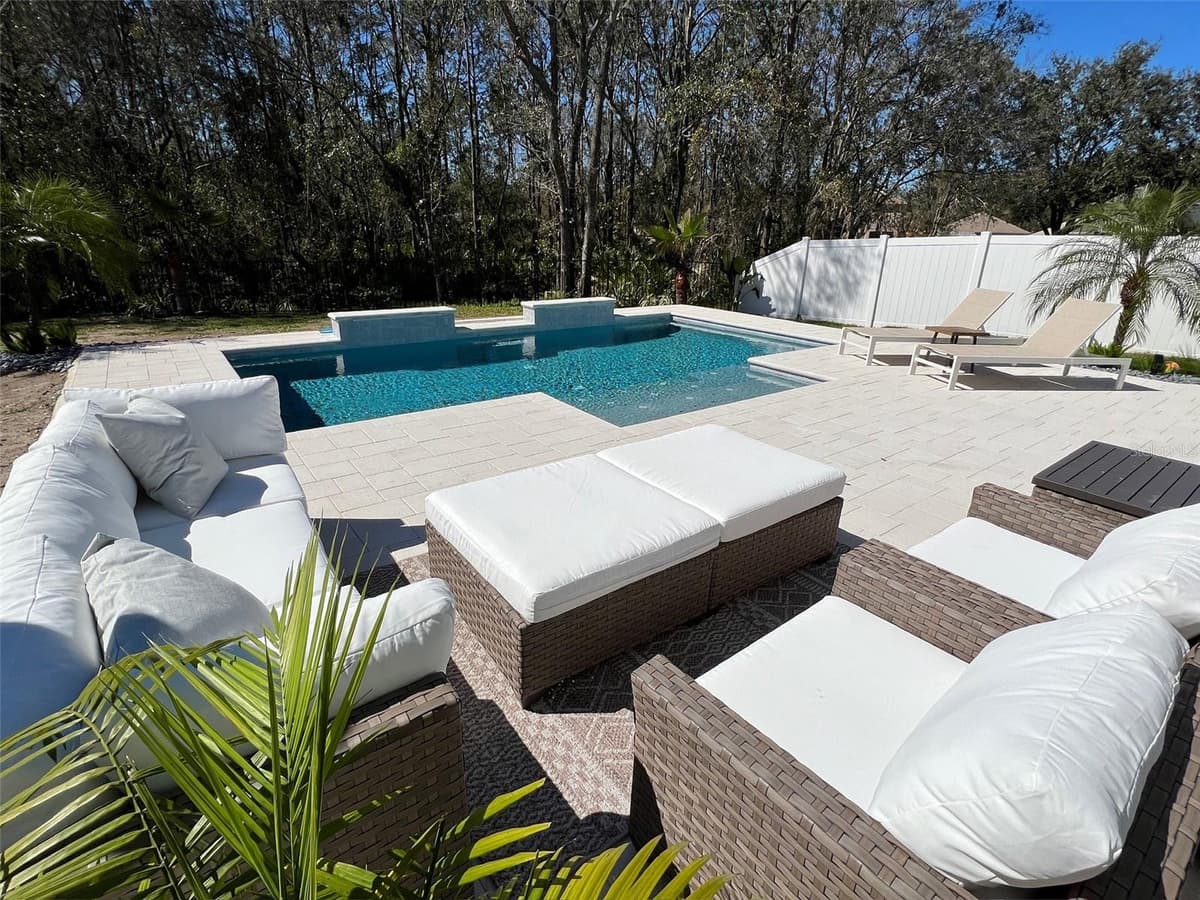 6138 KITERIDGE DRIVE — photo 9 of 15