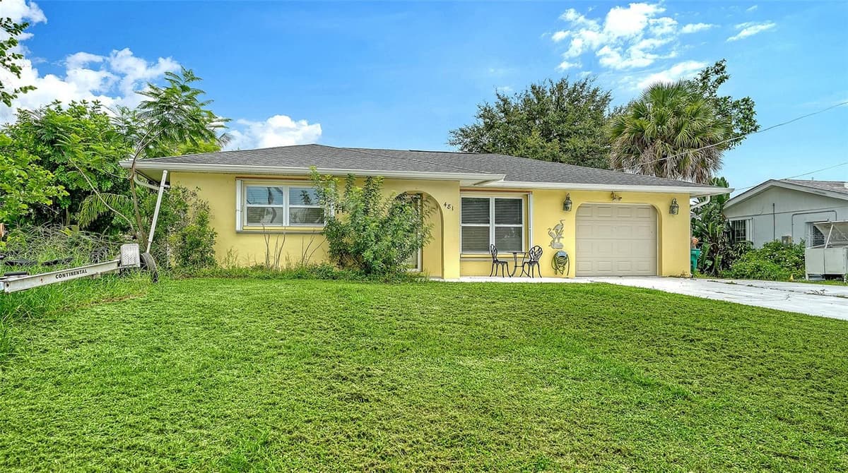 481 TARPON BOULEVARD — photo 4 of 43