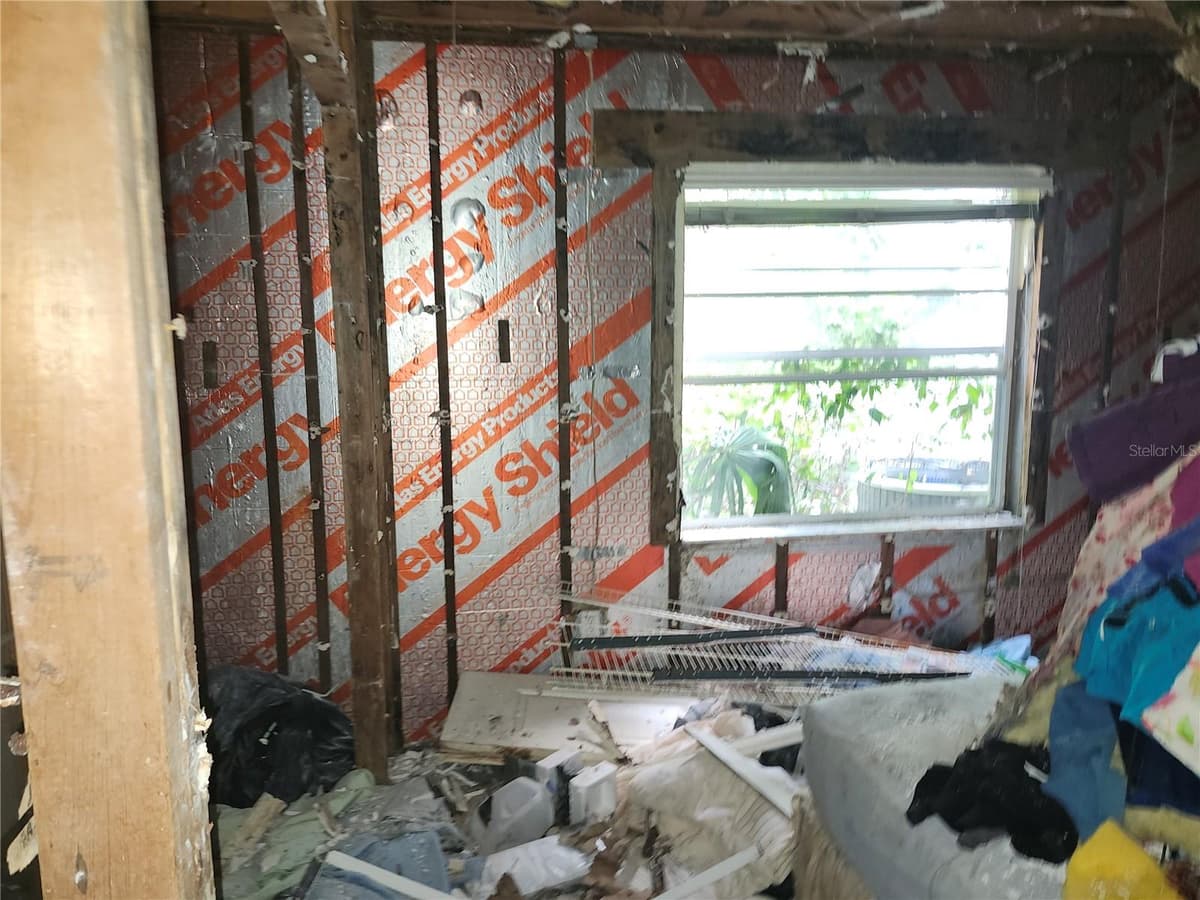 15001 CENTRALIA ROAD — photo 17 of 22