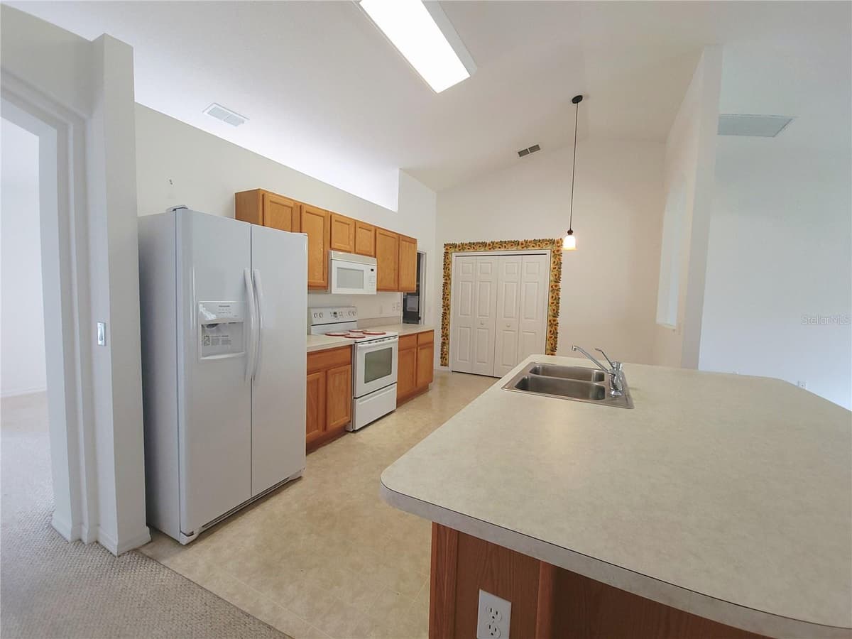 4050 102ND LANE ROAD — photo 8 of 43