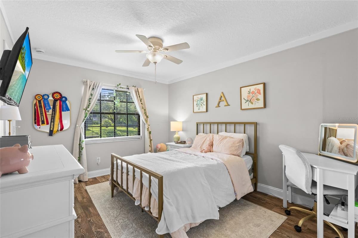 807 RIVERBEND BOULEVARD — photo 19 of 32