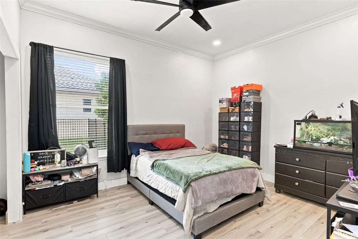 7746 DEBEAUBIEN DRIVE — photo 31 of 44