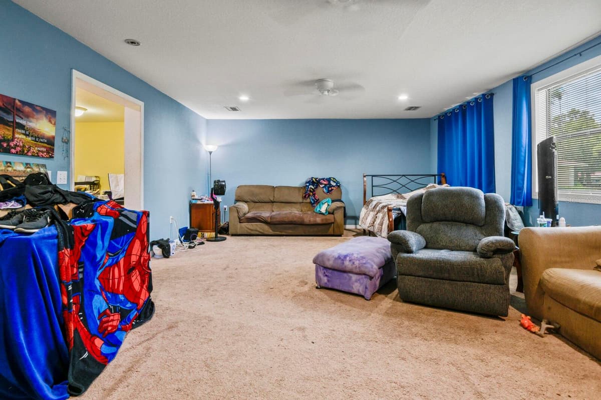 11735 MARJORY AVENUE — photo 7 of 46