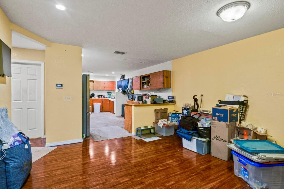 11735 MARJORY AVENUE — photo 11 of 46