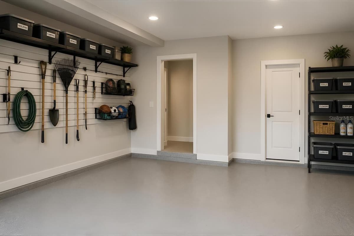 11735 MARJORY AVENUE — photo 35 of 46