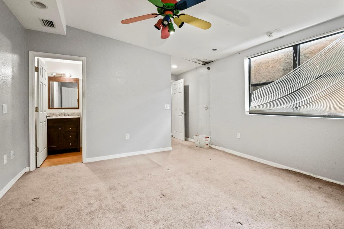 11735 MARJORY AVENUE — photo 30 of 46