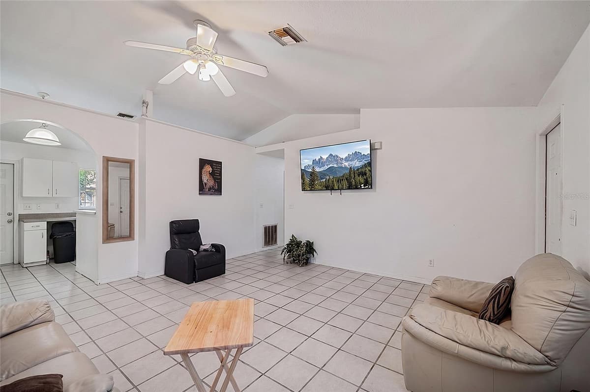 2331 JAYLEN WATKINS STREET — photo 3 of 19
